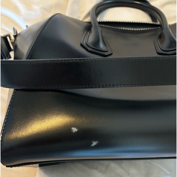 Authentic Black Givenchy Antigona Medium Bag - Picture 5 of 9